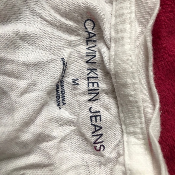 white calvin klein tee - Picture 5 of 5